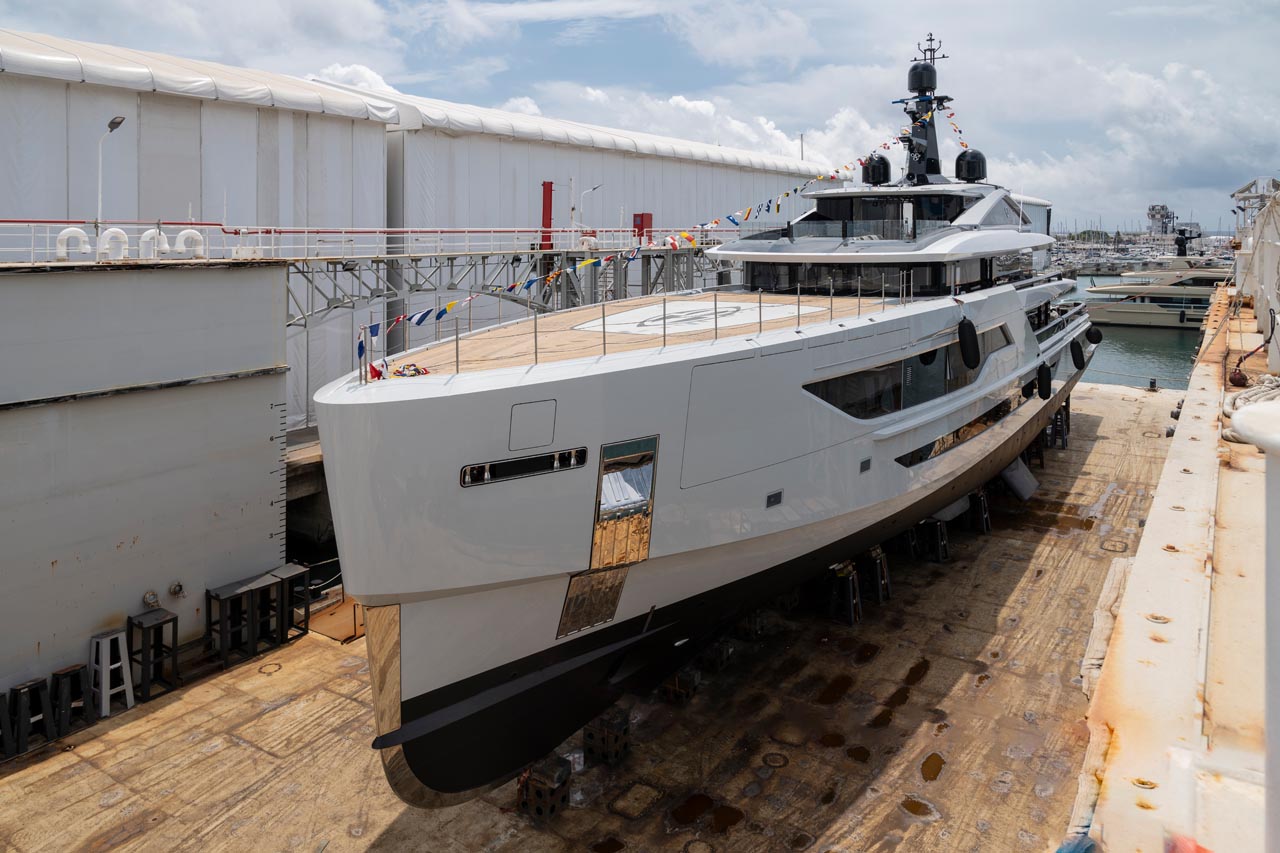 Tankoa Yachts Unveils the Custom T580 M/Y Diamond Binta