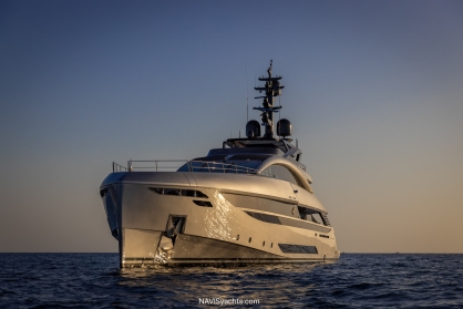 Rossinavi’s No Stress Two: Cutting-Edge Hybrid Yacht with AI Technology